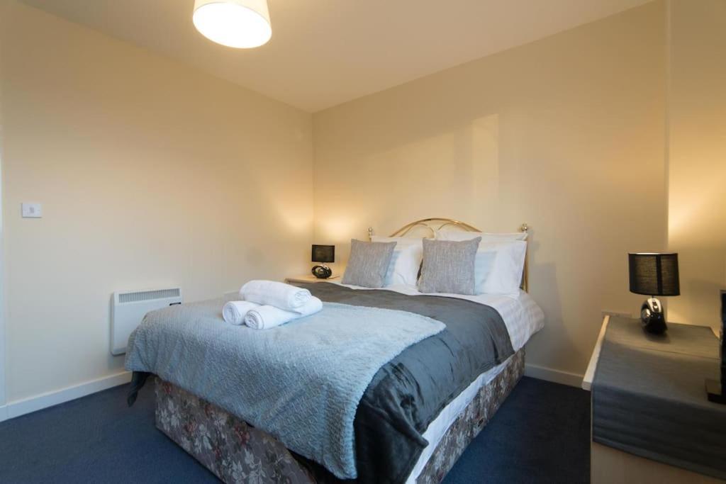 Executive 2 Bed 2 Bath - Free Parking Leilighet Glasgow Eksteriør bilde